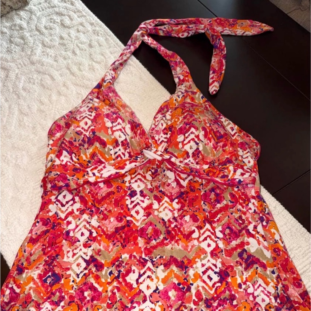 Apt. 9 pink and orange patterned tankini swim top